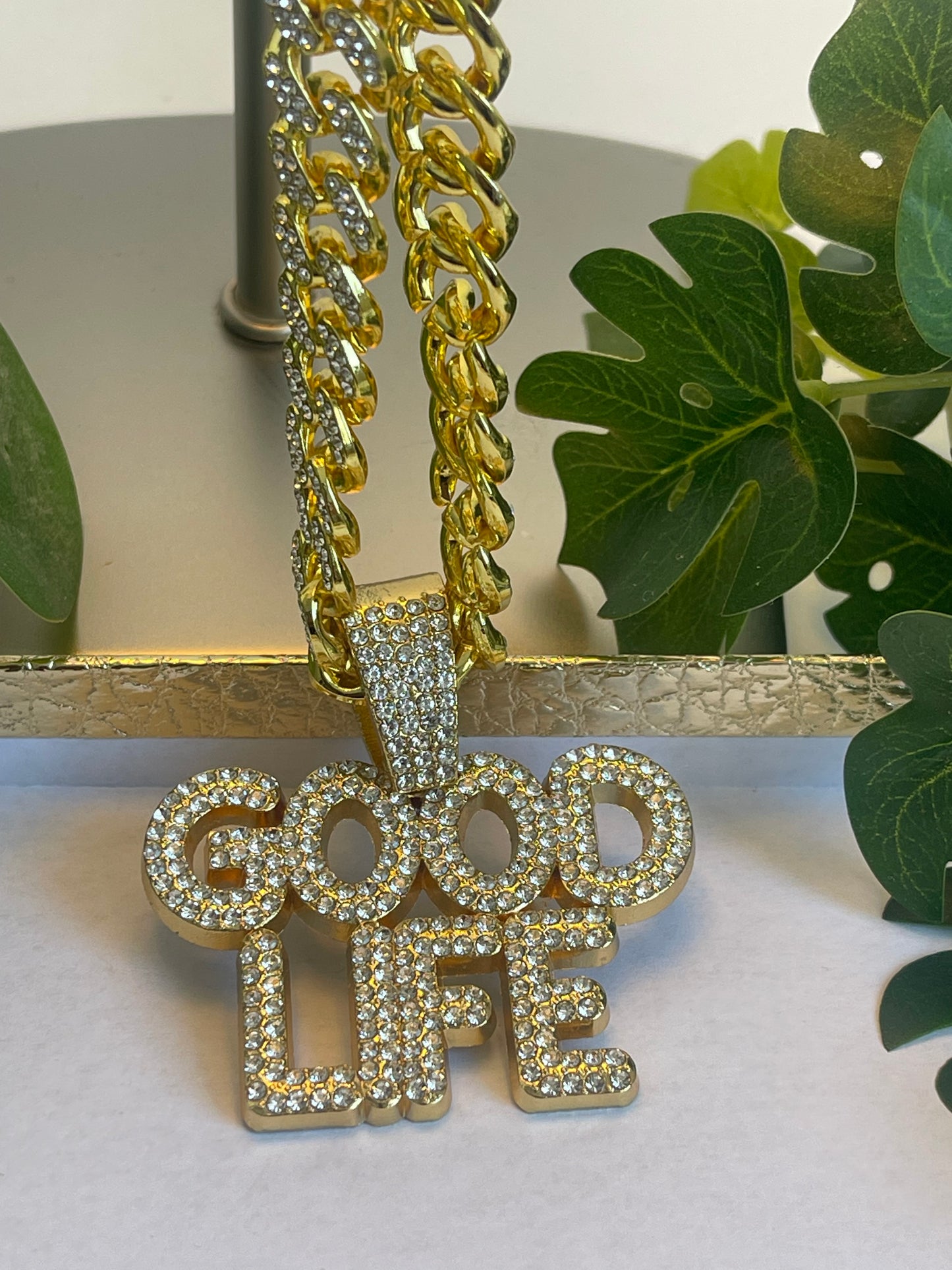 Good Life Drip Pendant Necklace