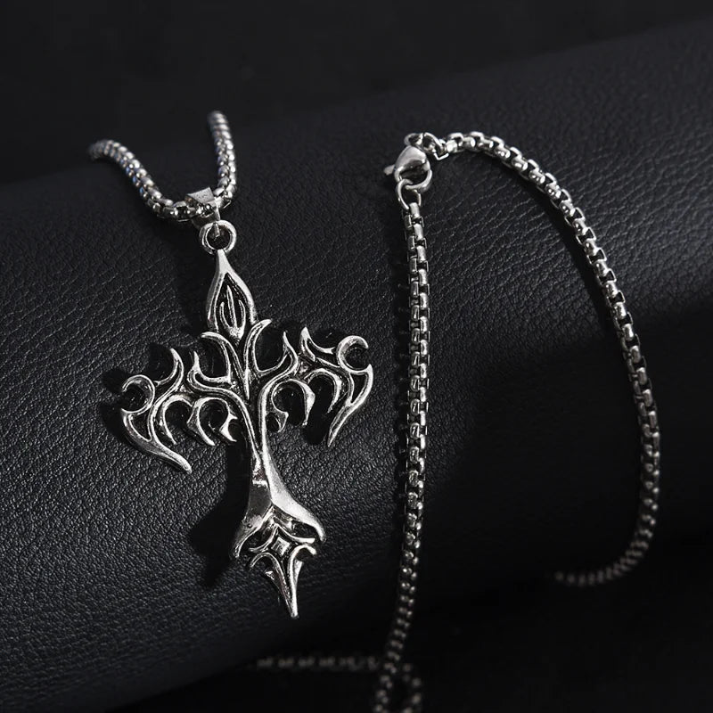 Short Cross Pendant Chain Eye Catching Design for Necklace Jewelry Lovers